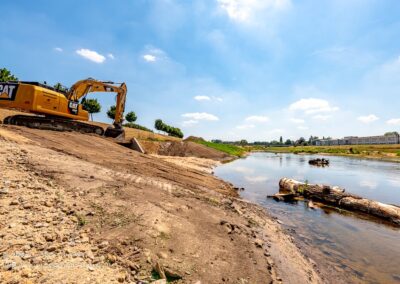 Renaturierung der Ems mit Stückenschneider